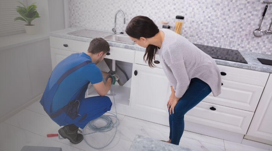Professional sink repair in Richgrove, CA